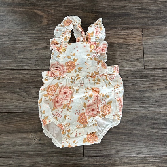 H&M floral romper - Picture 1 of 1